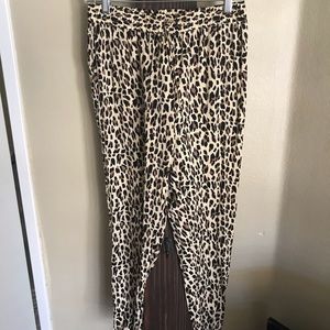 Forever 21 leopard joggers